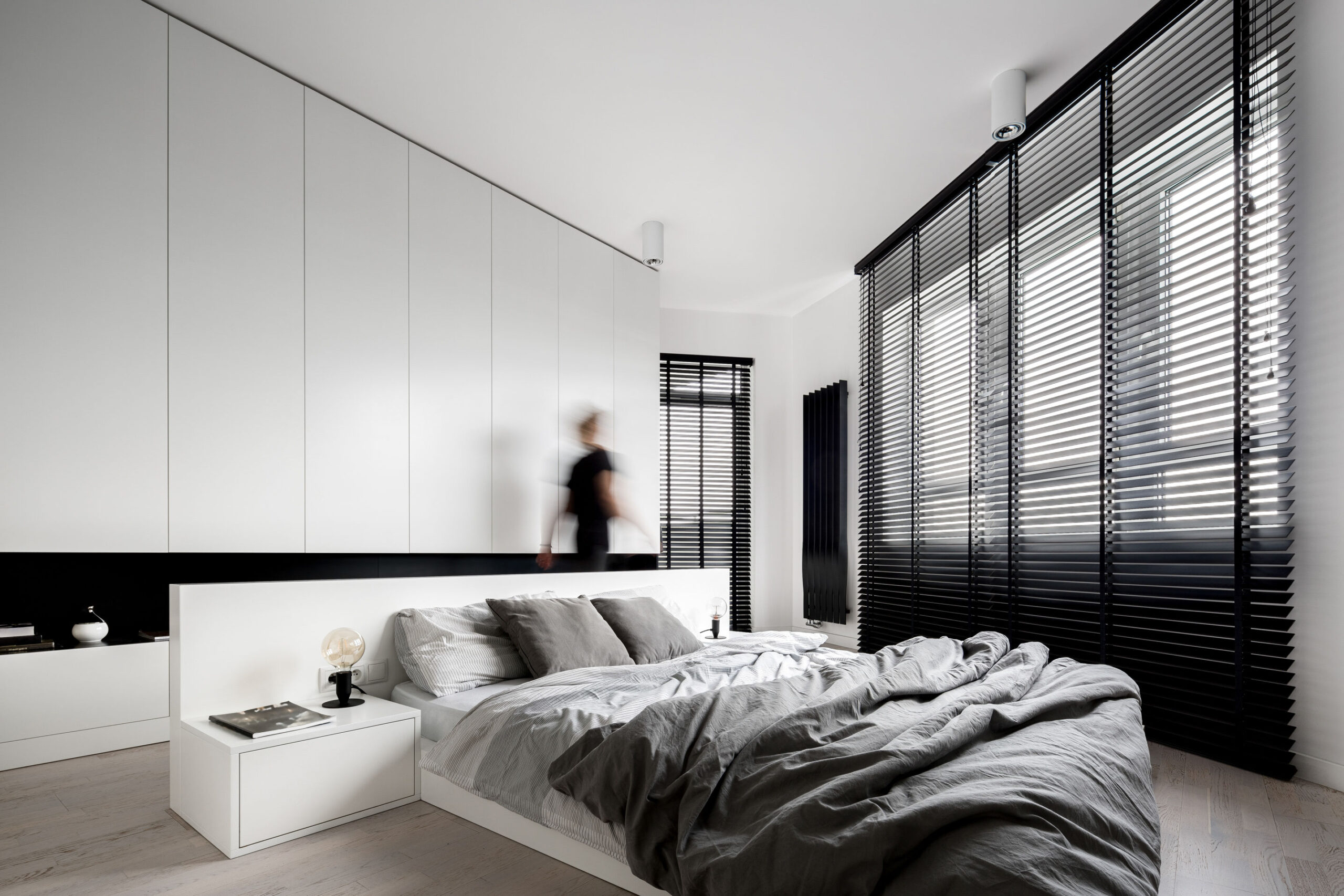 Minimalizm w kolorze black
