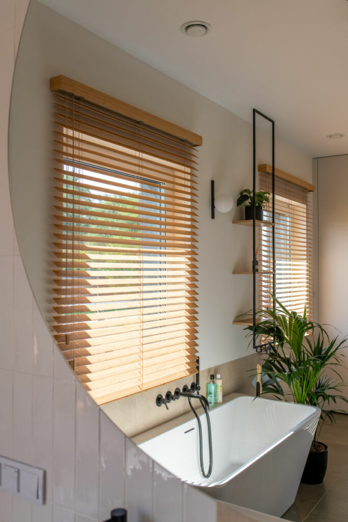 żaluzja bambusowa do łazienki